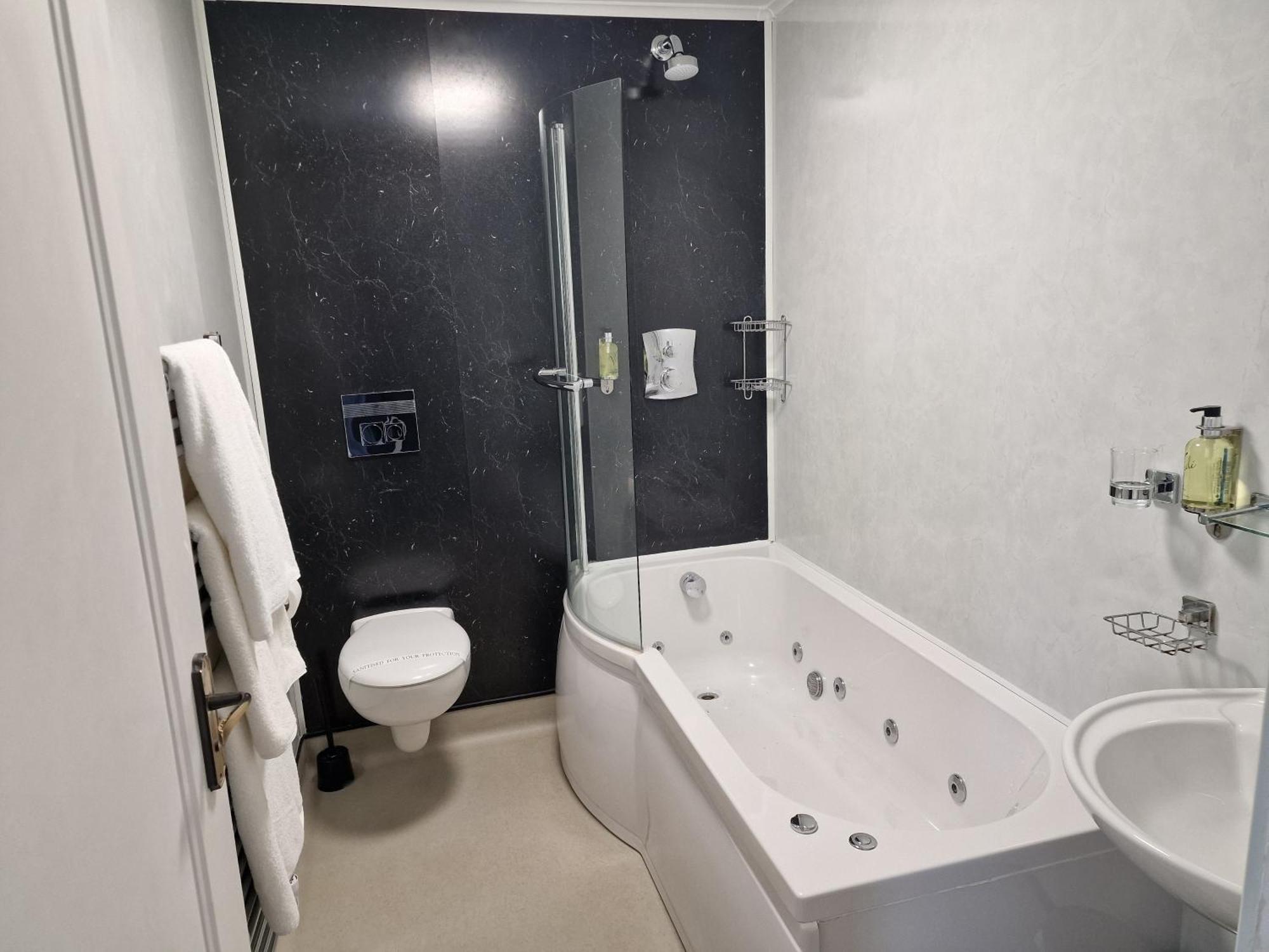 The Radnorshire Arms Hotel Presteigne Exteriér fotografie